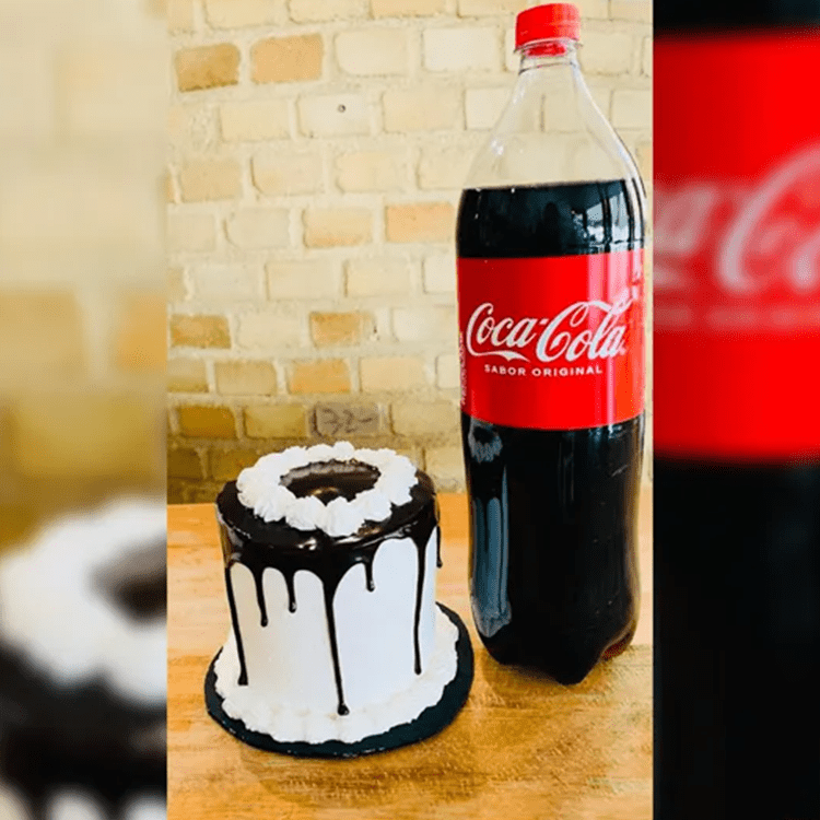Mini cake - Coca Cola